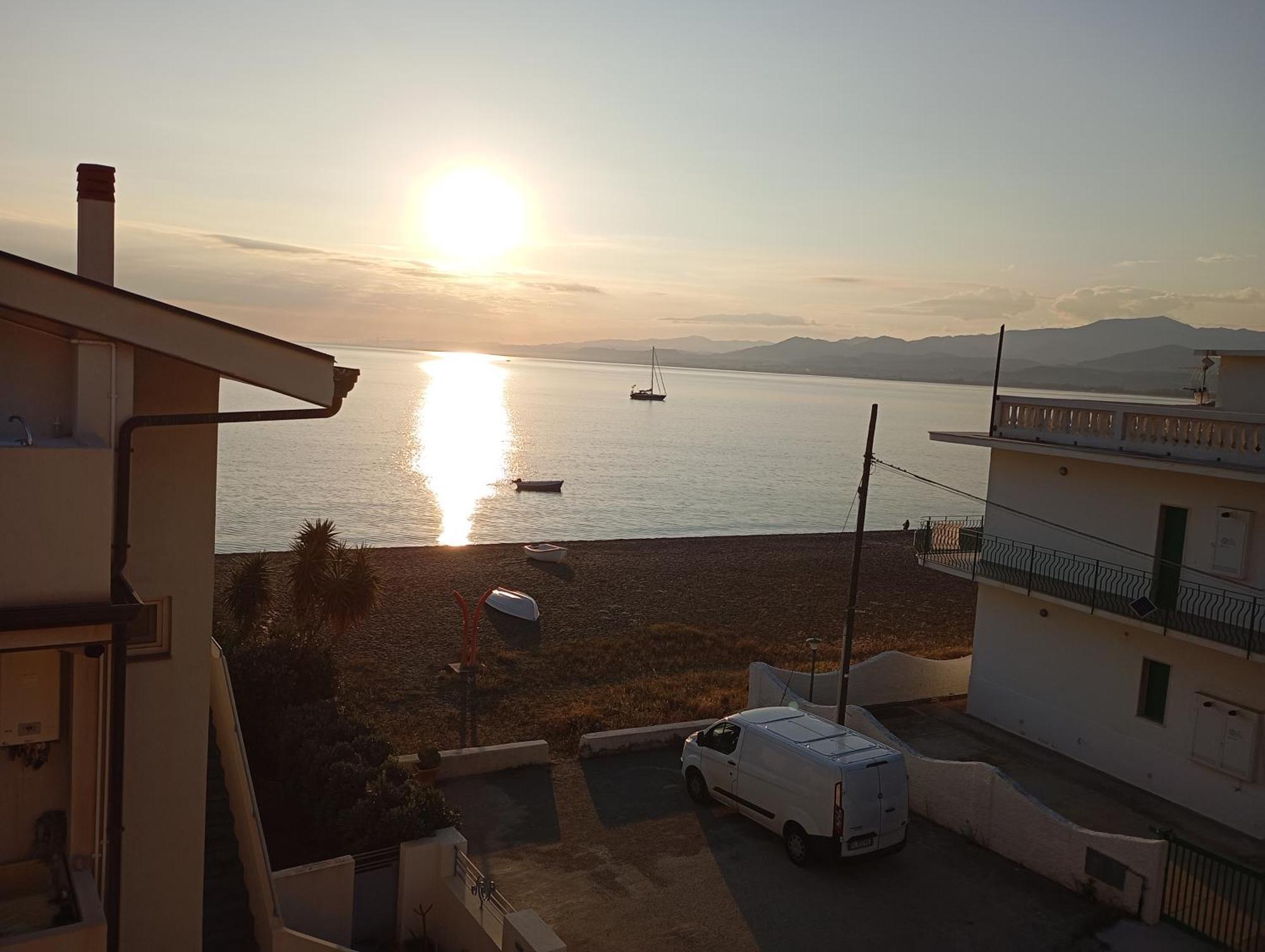 Mansarda Con Terrazzo Vista Mare Βίλα Oliveri Εξωτερικό φωτογραφία