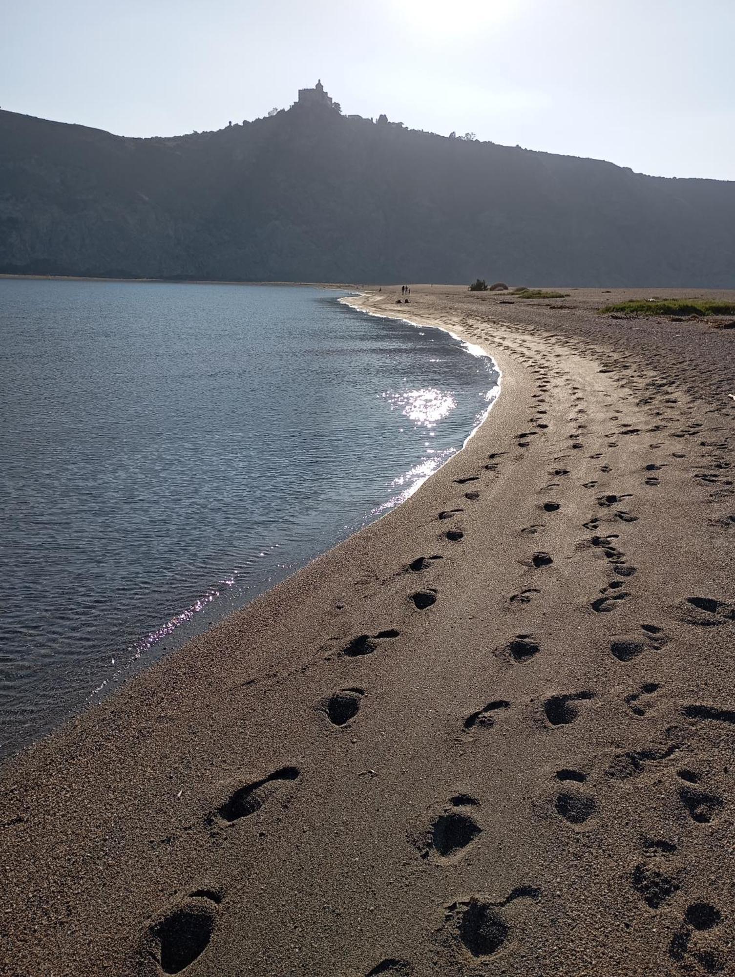 Mansarda Con Terrazzo Vista Mare Βίλα Oliveri Εξωτερικό φωτογραφία